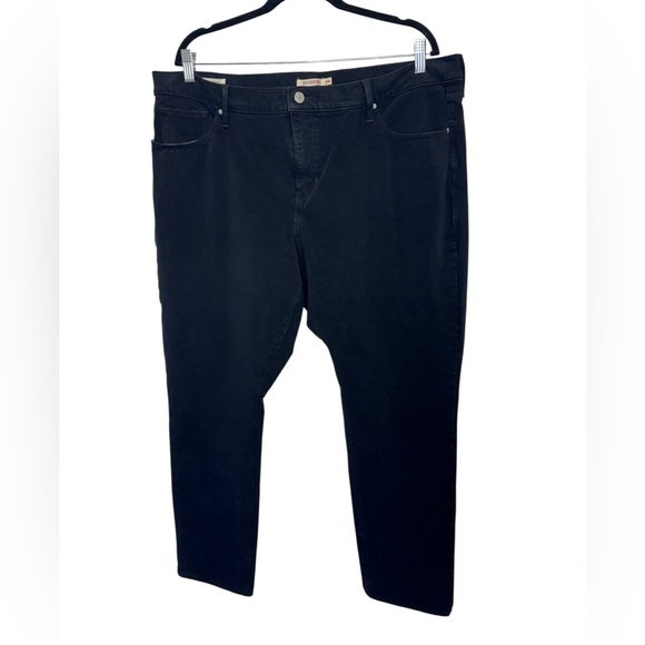 Levi's 311 Shaping Skinny Jeans Black - Picture 2 of 12